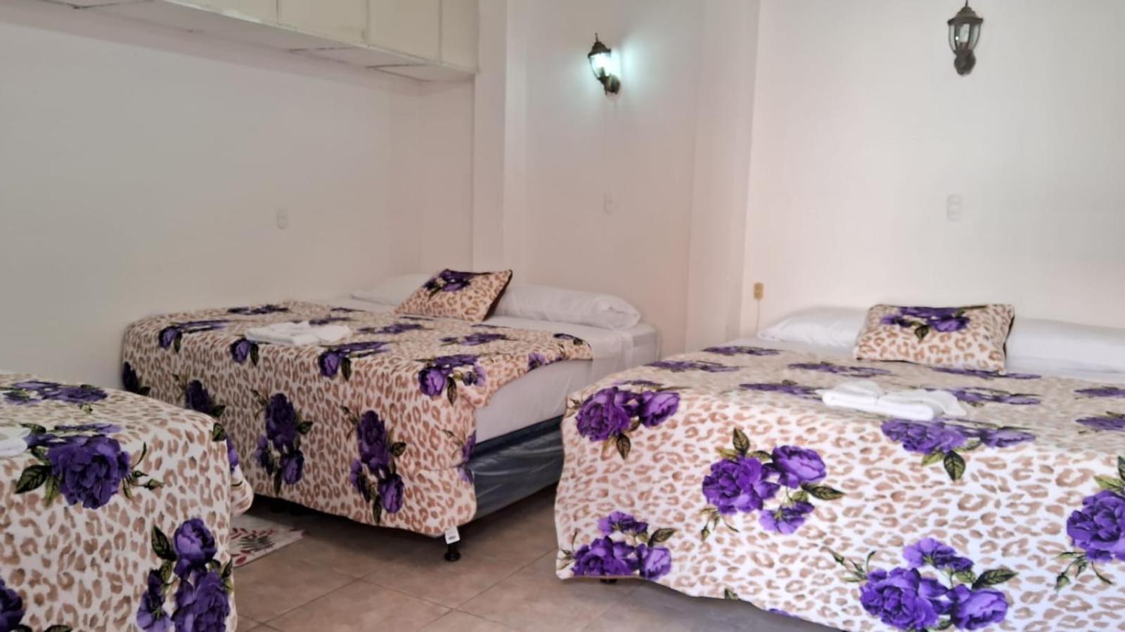 Hotel Kamelot Parque Central Реталулеу Екстер'єр фото